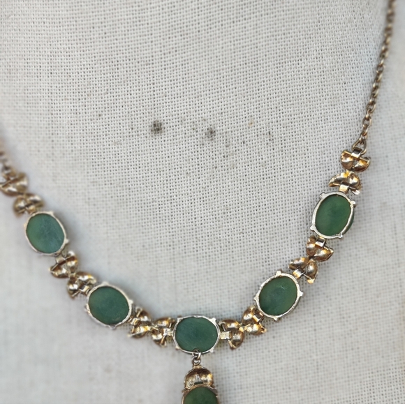 Antique jade necklace - Picture 9 of 12